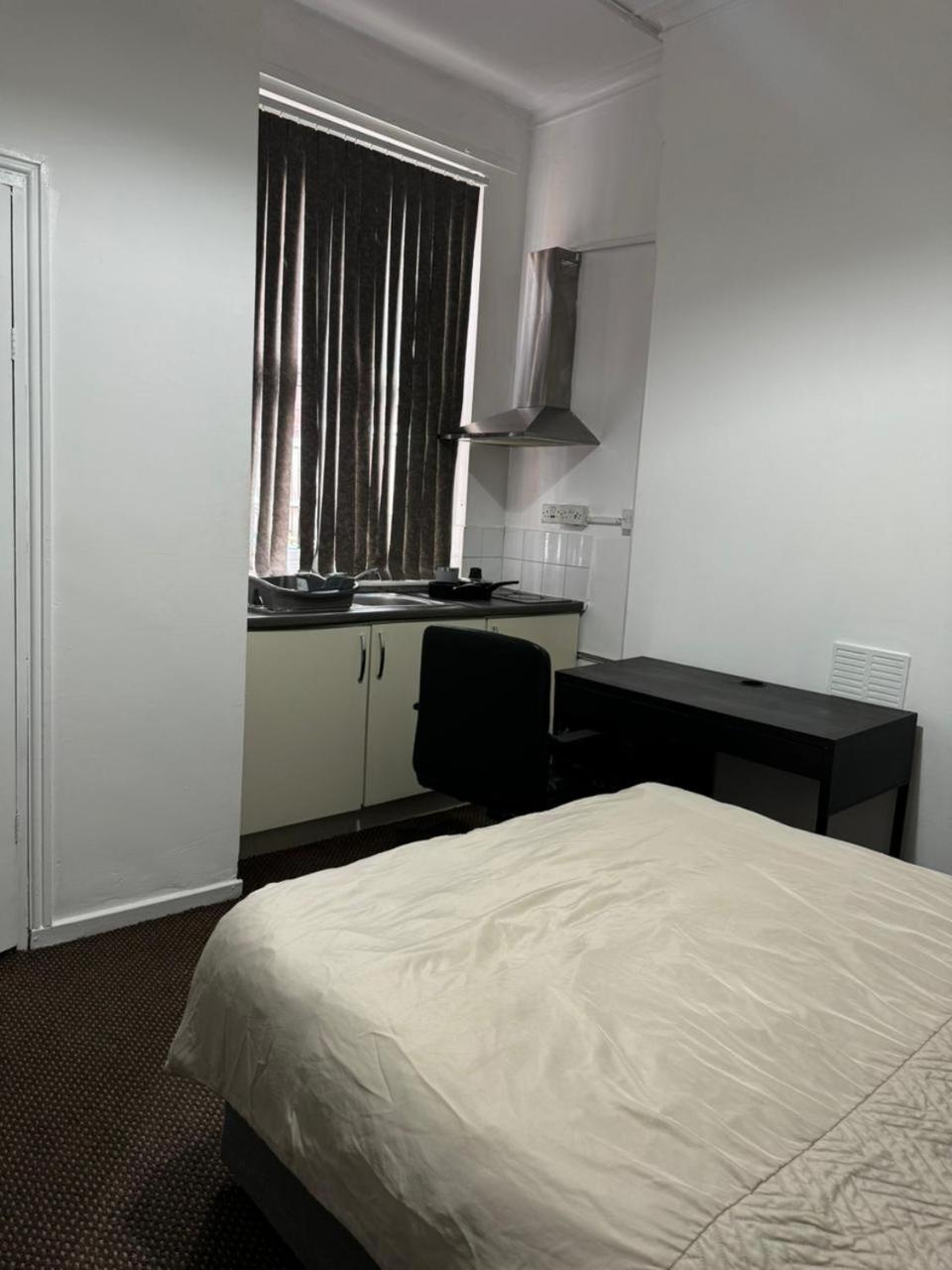 Nice Ensuite Near Cricket Ground Nottingham Exteriör bild